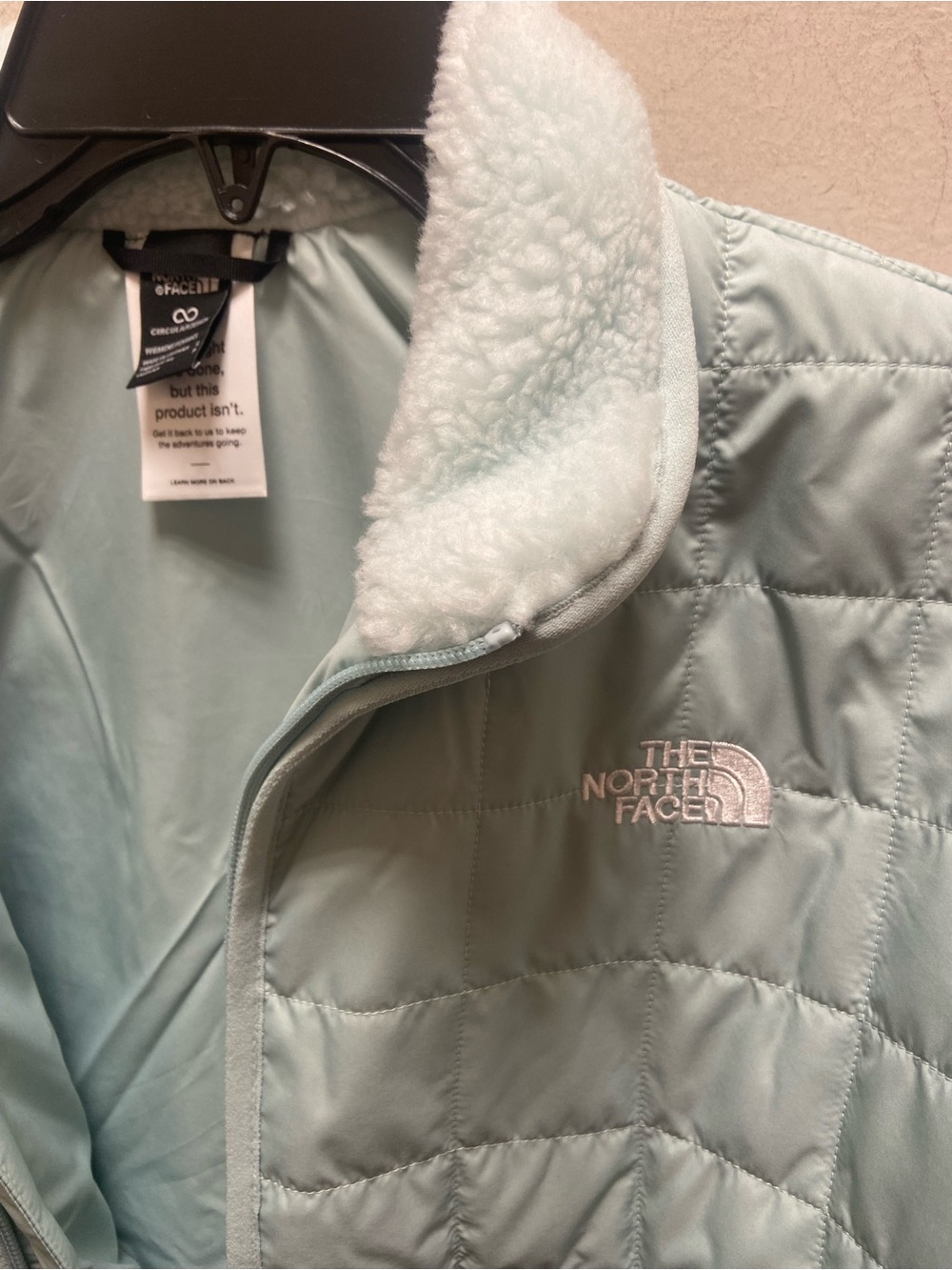 The North Face Light Mint Quilted Puffer Jacket with Sherpa Collar Sz.S New - Picture 3 of 11